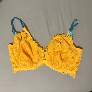 Yellow cacique bra 44g